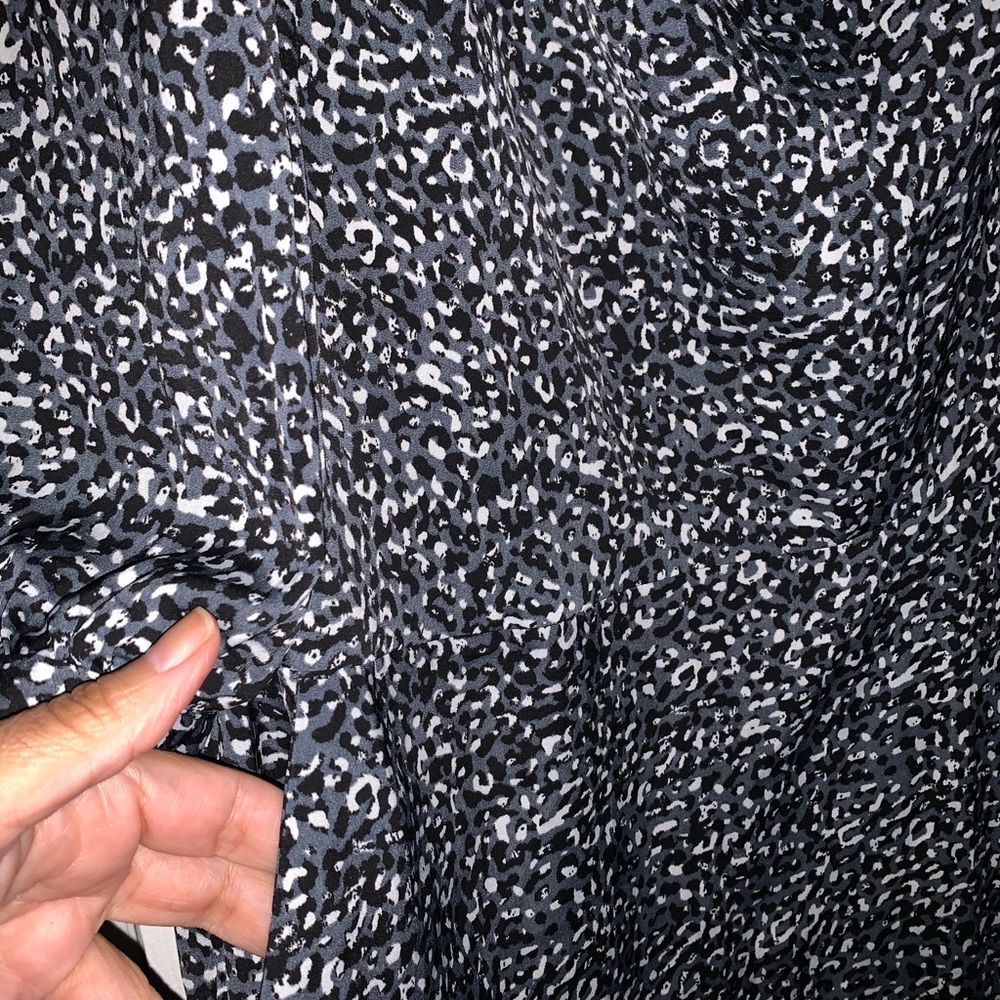 Dress - Picture 2 of 5